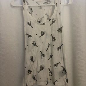 Giraffe Tank